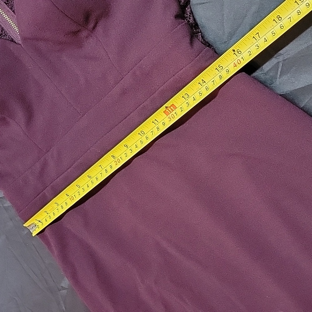 City triangles Lace Back Plum bodycon mini dress Size 13 - Picture 8 of 11